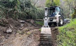 Efeler Belediyesi, yol bakım çalışmalarına devam ediyor