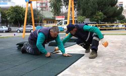 Efeler Belediyesi'nden Parklarda Yenileme ve Bakım Faaliyetleri