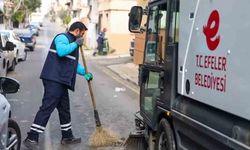 Efeler'de Bayram Öncesi Geniş Kapsamlı Temizlik Çalışması