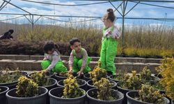 Elazığ'daki Küçük Öğrenciler Fidanlıkta Doğa ile Buluştu