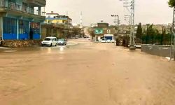 Elif Mahallesi'nde Şiddetli Yağış Etkili Oldu