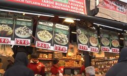 Eminönü'nde Bayram Alışverişi Yoğunluğu