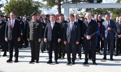 Erzincan'da 18 Mart Anma Etkinliği: Şehitler için Dualar Yükseldi