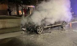 Eskişehir Merkezdeki Minibüs Yangını Paniğe Yol Açtı