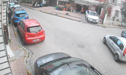 Fatih'te Kadının Telefonunu Kapkaçla Alan Hırsız Güvenlik Kamerasında