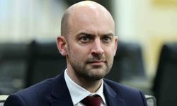 Fransa Dışişleri Bakanı Barrot, İsrail'e Lübnan'daki kara operasyonlarından kaçınma çağrısı yaptı