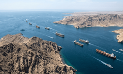 Hürmüz'ün İki Yüzü: Türkiye Hem Kazanıyor Hem Kaybediyor