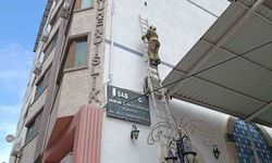 İskenderun'da ipte sıkışan kuş kurtarıldı