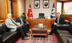 İTÜ Rektörü Mandal, Anadolu Üniversitesi Rektörü Adıgüzel'i Ziyaret Etti
