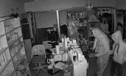 Kadın kılığına bürünseler de polisten kurtulamadılar