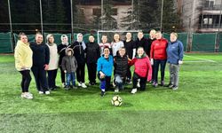 Kadınlar Futbol Maçıyla 8 Mart'ı Coşkuyla Karşıladı