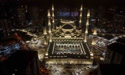 Kadir Gecesi'nde Şahinbey Millet Camii'nde Yoğun Katılım