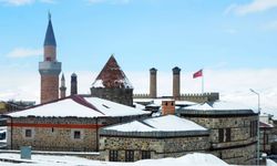 Kar, Doğu'yu Terketmiyor