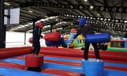 Kartepe'de Çocuklar Bayram Coşkusunu Yaşadı