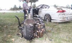 Kavşakta Devrilen Araç: Ortam Kaosa Dönüştü