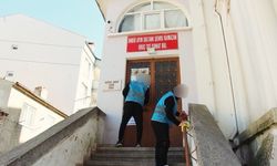 Kırklareli'de Denetimli Serbestlik Hükümlüleri Camilerde Temizlik Yaptı
