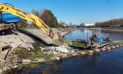 Kocaeli'de 12 Metreküp Atık Denize Gitmeden Toplandı