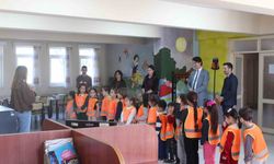 Köyceğiz'de minik zihinler kütüphane ile buluştu
