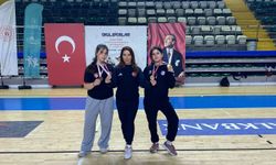 Köyceğiz'den Öğrenciler Bilek Güreşinde Madalya Kazandı