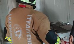 Kumlu'da konut yangını meydana geldi