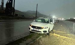 Kurtalan'da iki otomobil çarpıştı