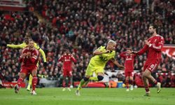 Liverpool, Tottenham ile Son Anlarda Beraberlikte Kaldı