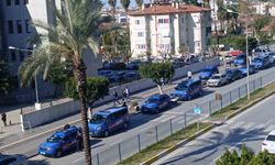 Manavgat Belediyesi'nin eski yönetimiyle ilgili yolsuzluk soruşturmasında 12 kişi tutuklandı