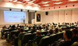 Manisa Büyükşehir Belediyesi'nde Yapay Zeka ve Veri Yönetimi Eğitimi Gerçekleşti