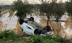 Manisa'da Kaza Yapan Şoför Araçtan Kaçarak Uzaklaştı