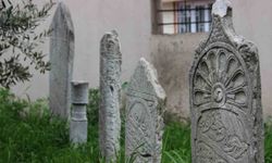 Manisa'daki 500 Yıllık Mezarlıkta Saygısızlık Olayı
