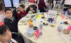 Merih Demiral'dan Öğretmenine Anlamlı Bir Davet