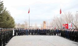 Muş'ta 18 Mart Şehitleri Anma Günü ve Çanakkale Zaferi'nin 111. Yıl Dönümü Kutlandı