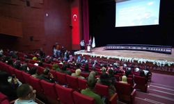 Niğde'de 120 Hemşire Adayı Meslek Üniformalarını Giydi