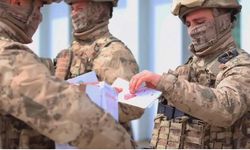 Öğrencilerden Mehmetçik'e Mektup Gönderildi