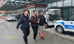 Otobüs Durağında Uyuşturucu Kullanan Şahıs Polisten Kaçamadı