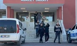 Polisin dur ihtarına uymayan araç kazaya karıştı: 3 kişi gözaltında