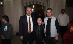 Pursaklar Belediyesi'nden Kadir Gecesi'nde anlamlı sürpriz