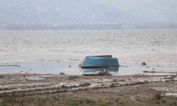 Sapanca Gölü'ndeki Yağışlar Su Seviyesini Artırdı, Ancak Tehlike Sürüyor