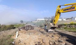 Selendi-Kula Eski Karayolu'ndaki Onarım Çalışmaları Devam Ediyor