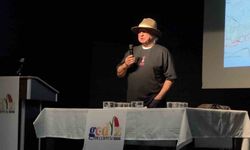 Şener Üşümezsoy'dan önemli uyarı: 'Simav fayındaki stres henüz giderilmedi'