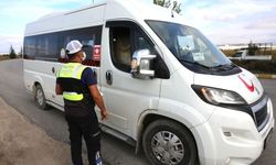 Eskişehir'de "S" Plakalı Servis Araçları İçin Son Tarih 31 Mart: Belge Yenilemeyen Araçlara Ceza