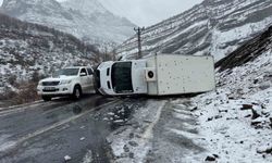 Şırnak'ta kamyonet kaza yaptı: 1 kişi yaralandı
