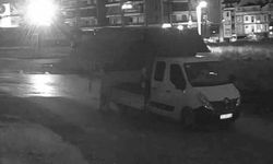 Sokağa Atık Bırakan Sürücüye Fotokapanla Takip