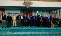 Söke'den Umreye Gidenler Dualarla Uğurlandı