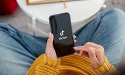 TikTok'ta Dolaşan 5 Sağlık Efsanesi: Gerçek mi Yalan mı?