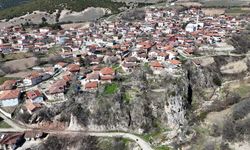 Tokat'ta 5,6 Şiddetindeki Depremin Merkezi Pınarbeyli Hava Görüntüleriyle Belgelendi