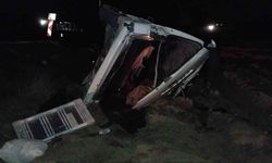 Tokat'ta minibüsün devrilmesi sonucu bir kişi yaralandı