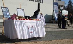 Trafik kazasında yaşamını yitiren Yaren, eğitim aldığı fakültede anıldı