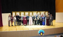 Turgutlu'da tiyatro ve çocuk festivali büyük ilgi topladı