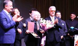 Uluslararası Tiyatro Festivali'nde 'Yaşam Boyu Başarı Ödülü' Sahibini Buldu
